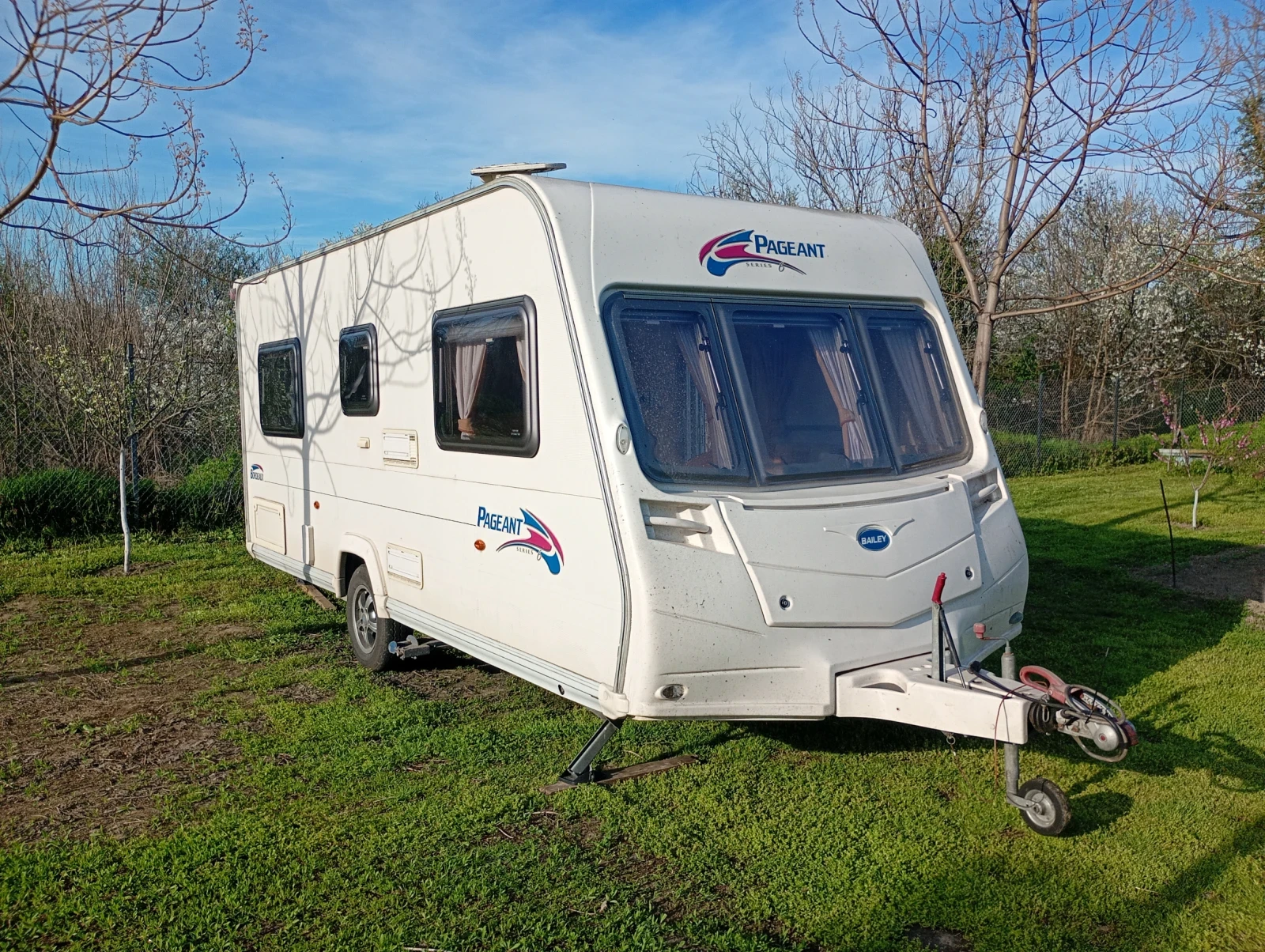 Каравана Bailey Pageant Bourdeaux френска спалня