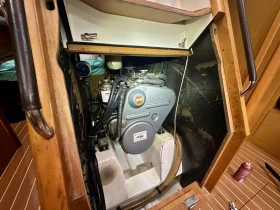 Ветроходна лодка Jeanneau  Sun Odyssey 49i, снимка 15