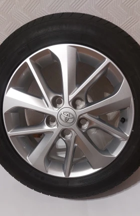 Джанти за Toyota Auris, снимка 3 - Гуми и джанти - 53483744