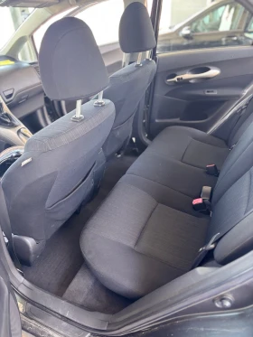 Toyota Auris 1.4D, снимка 8