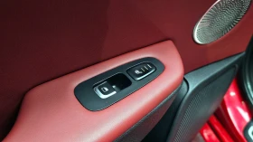 Kia Stinger 3.3 Turbo AWD* Pano* Обдух* HeadUp* 360* Без инцид, снимка 14