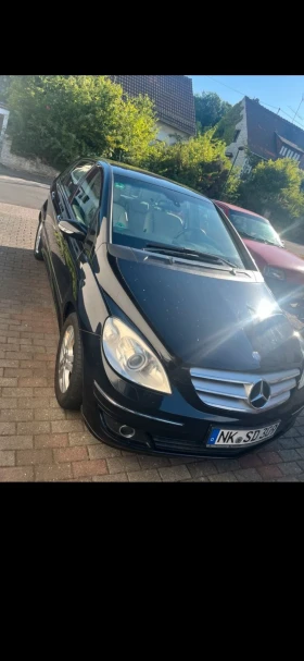 Mercedes-Benz B 200, снимка 1
