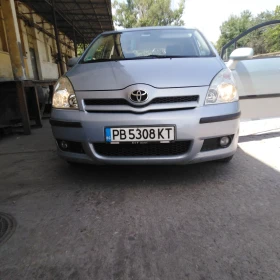 Toyota Corolla verso, снимка 1