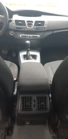 Обява за продажба на Renault Laguna 2.0-140к.с-Бензин ~7 450 лв. - изображение 9