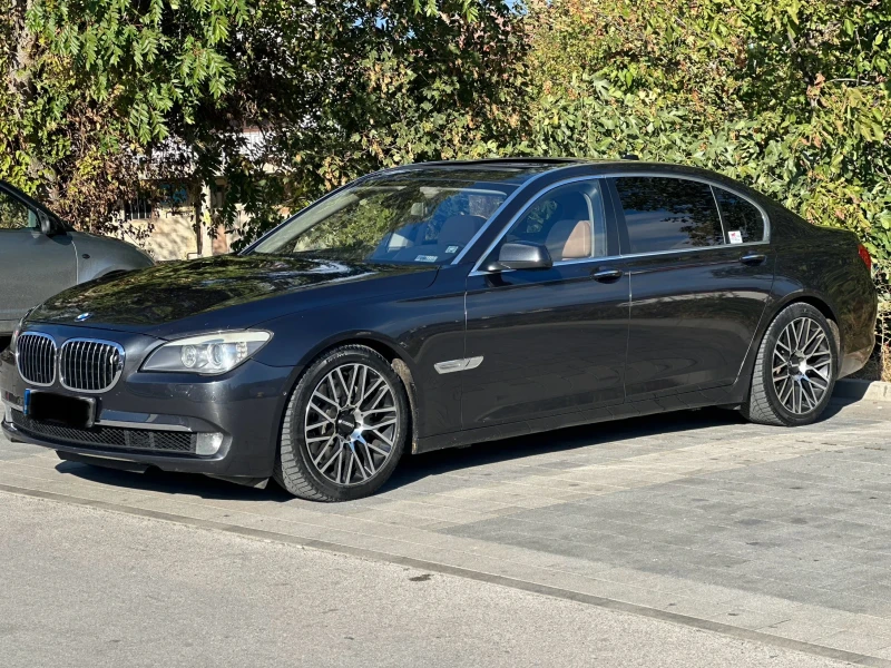 BMW 750 LI, снимка 5 - Автомобили и джипове - 47424578