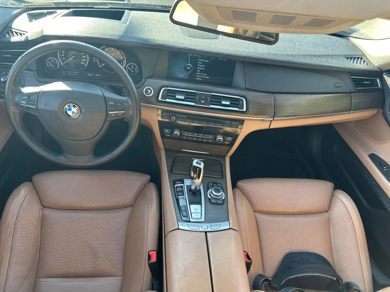 BMW 750 LI, снимка 10 - Автомобили и джипове - 47424578