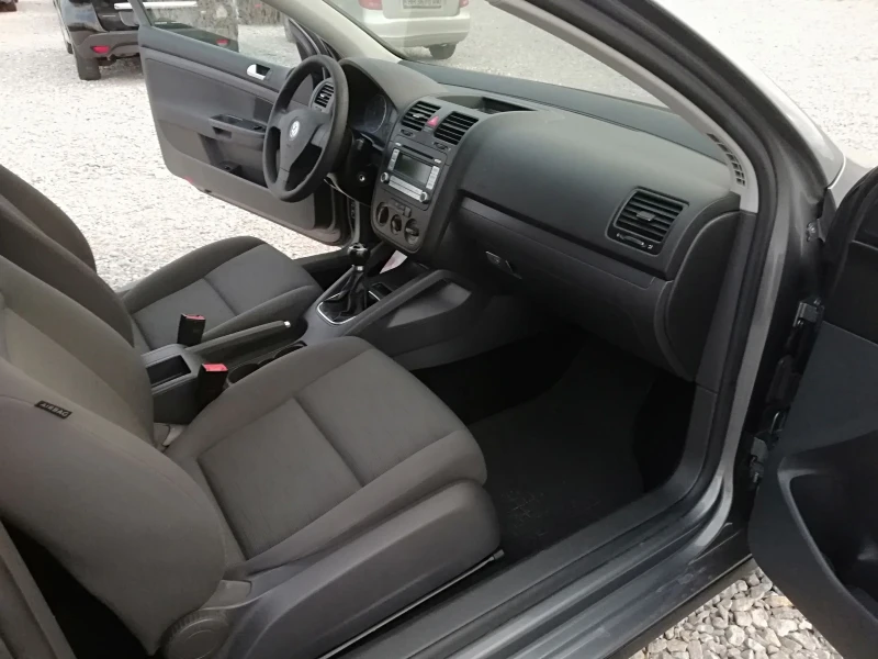 VW Golf 1.9tdi kli bxf, снимка 14 - Автомобили и джипове - 48422328