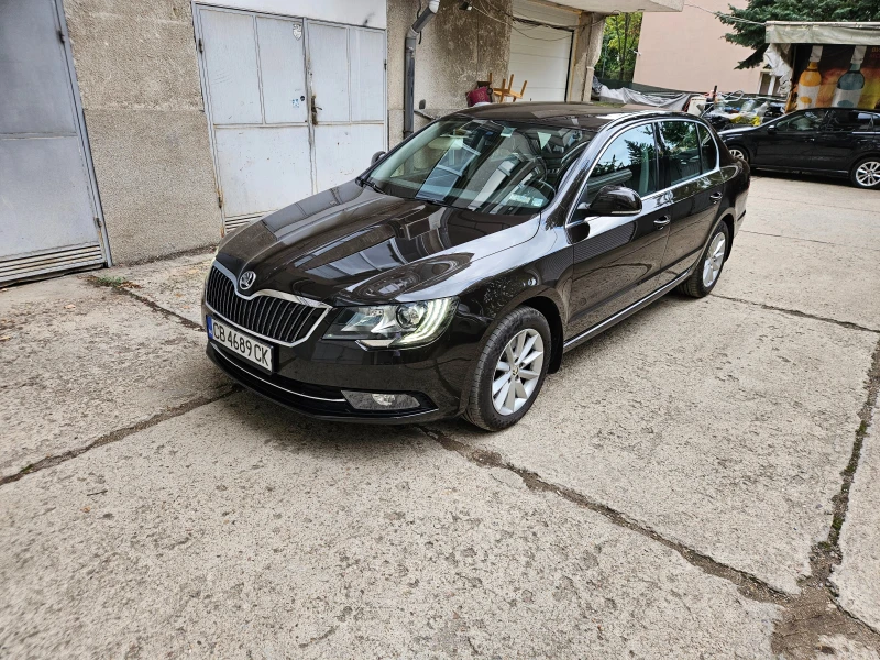 Skoda Superb, снимка 3 - Автомобили и джипове - 49590208