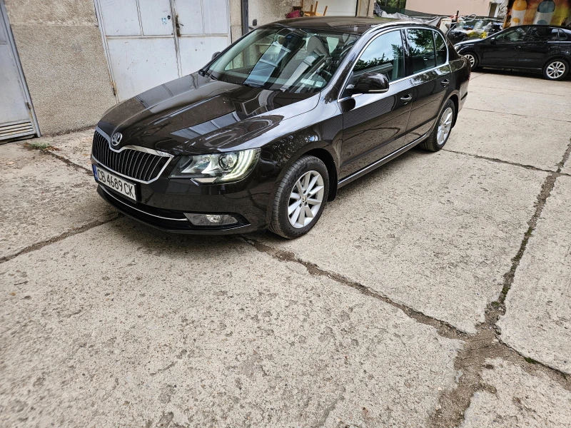 Skoda Superb, снимка 1 - Автомобили и джипове - 49590208