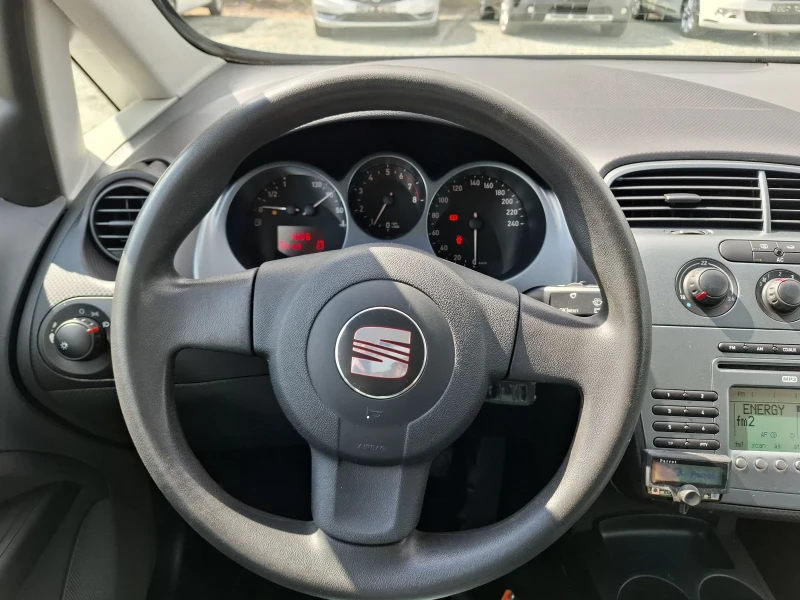 Seat Altea XL 1.6, снимка 14 - Автомобили и джипове - 51219498
