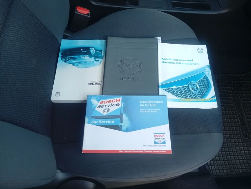 Mazda 3 1.4i Feislif , снимка 16 - Автомобили и джипове - 52147537