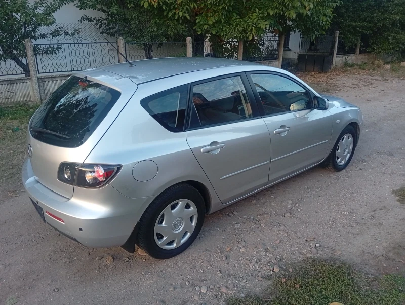 Mazda 3 1.4i Feislif , снимка 6 - Автомобили и джипове - 52147537
