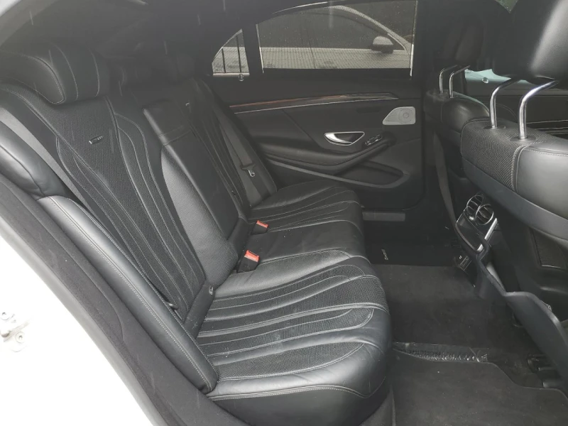 Mercedes-Benz S 63 AMG Burmester* Keyless* Подгреви* Обдух* Пано* Щори* , снимка 10 - Автомобили и джипове - 52630878