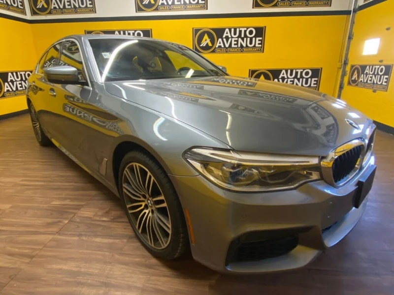 BMW 530 ПАМЕТ* ПАНОРАМА* 4 ПОДГРЕВА* M PACK* HARMAN KARDON, снимка 2 - Автомобили и джипове - 52653024