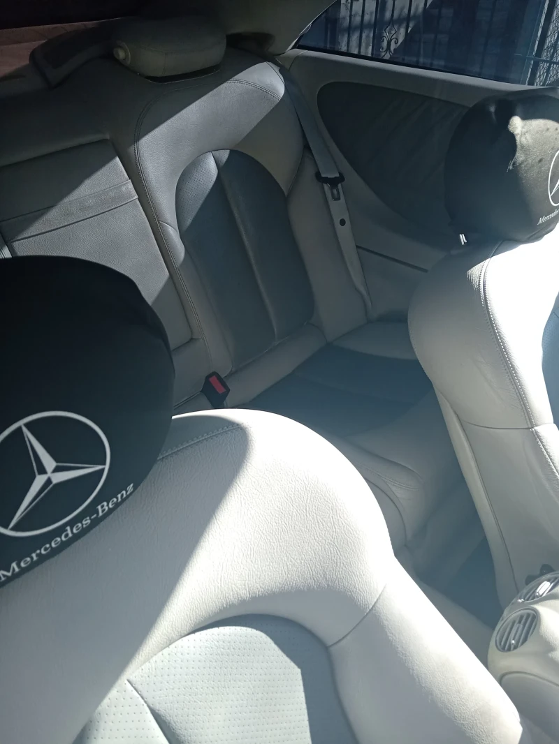 Mercedes-Benz CLK, снимка 10 - Автомобили и джипове - 53092268