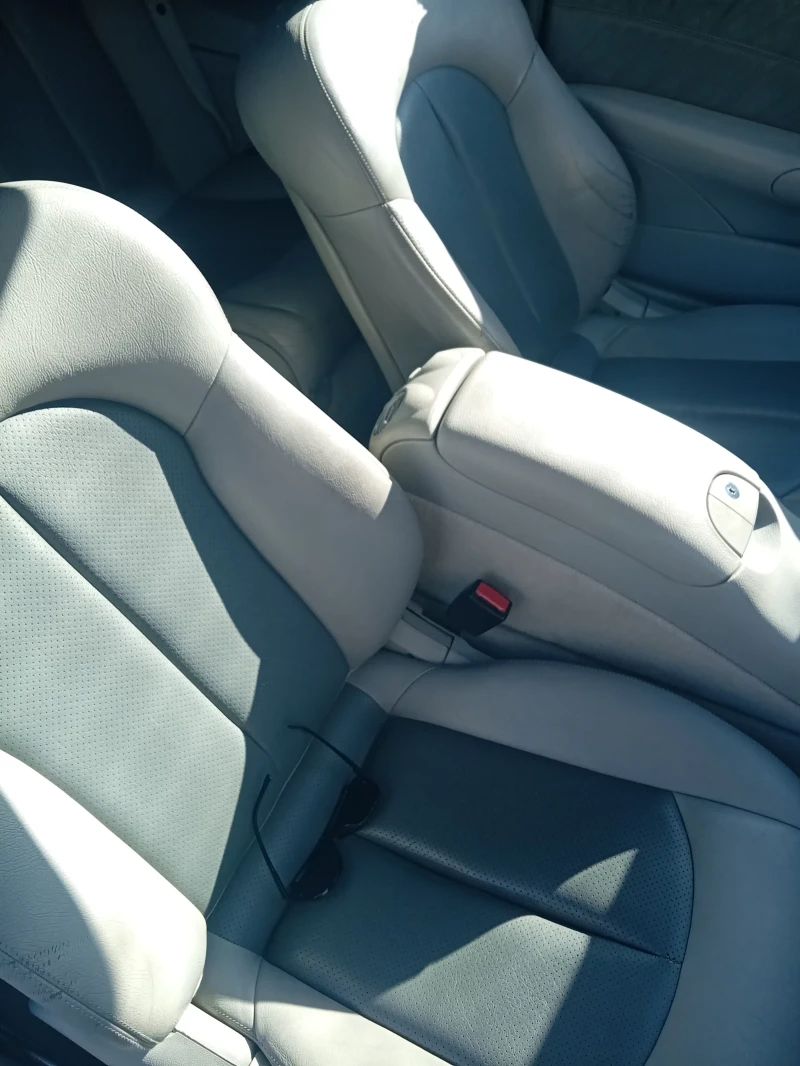 Mercedes-Benz CLK, снимка 9 - Автомобили и джипове - 53092268