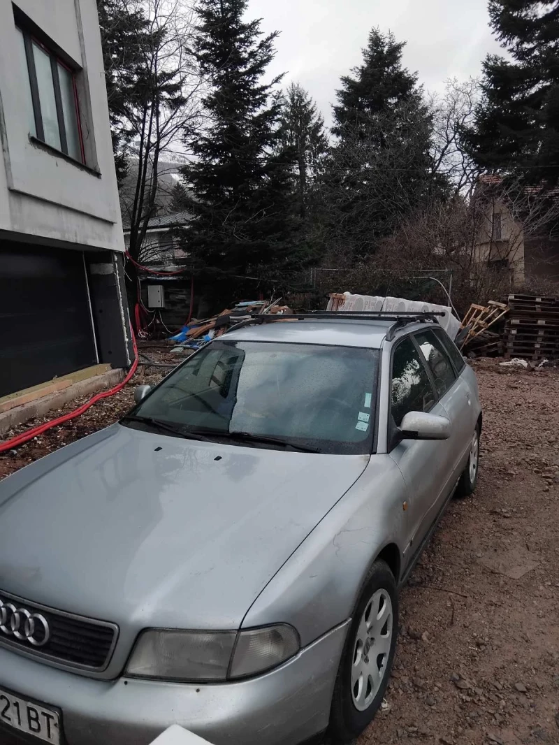 Audi A4 Газ бензин , снимка 5 - Автомобили и джипове - 53232271