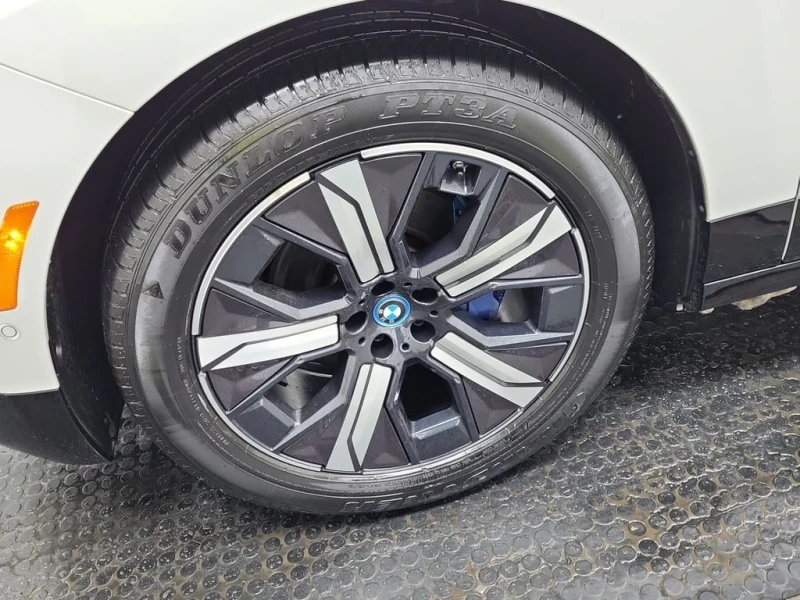 BMW iX XDRIVE50 * CARFAX * ОТ ПРЕДСТАВИТЕЛСТВО НА BMW, снимка 17 - Автомобили и джипове - 53341330