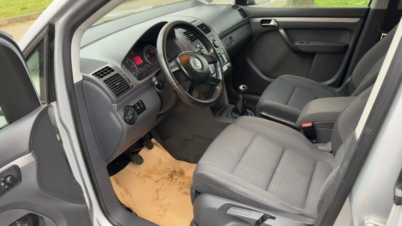 VW Touran 2, 0TDI.140PS, снимка 17 - Автомобили и джипове - 53357922