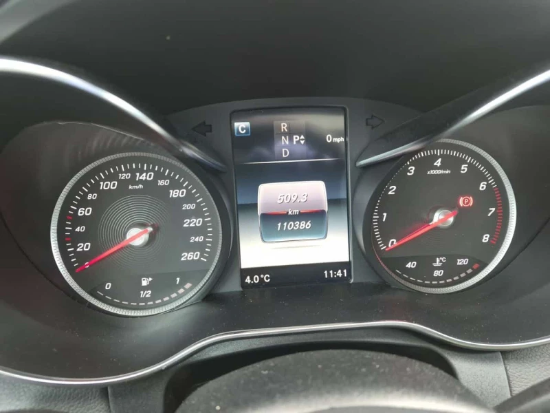 Mercedes-Benz C 300 /CARFAX/ПАНОРАМА/ПОДГРЕВИ, снимка 7 - Автомобили и джипове - 53584290