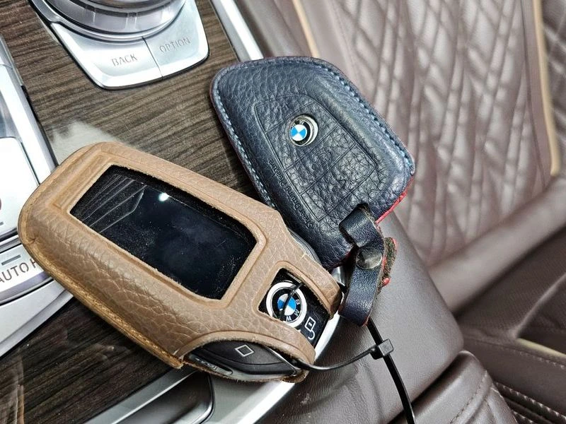 BMW 740 740Ld xDrive Design Pure Excellence| 320к.с., снимка 11 - Автомобили и джипове - 56127148