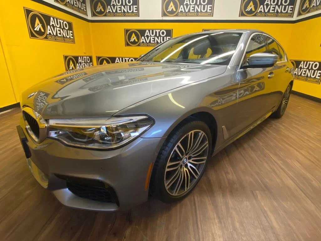 BMW 530 ПАМЕТ* ПАНОРАМА* 4 ПОДГРЕВА* M PACK* HARMAN KARDON, снимка 1