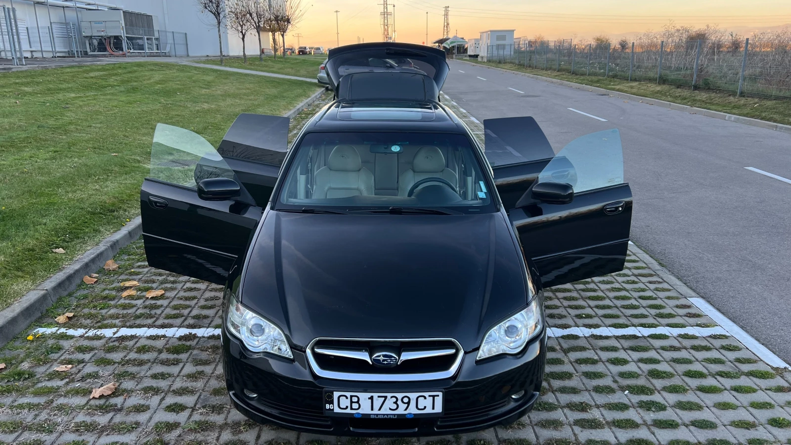 Subaru Legacy 3.0R H6 - изображение 3