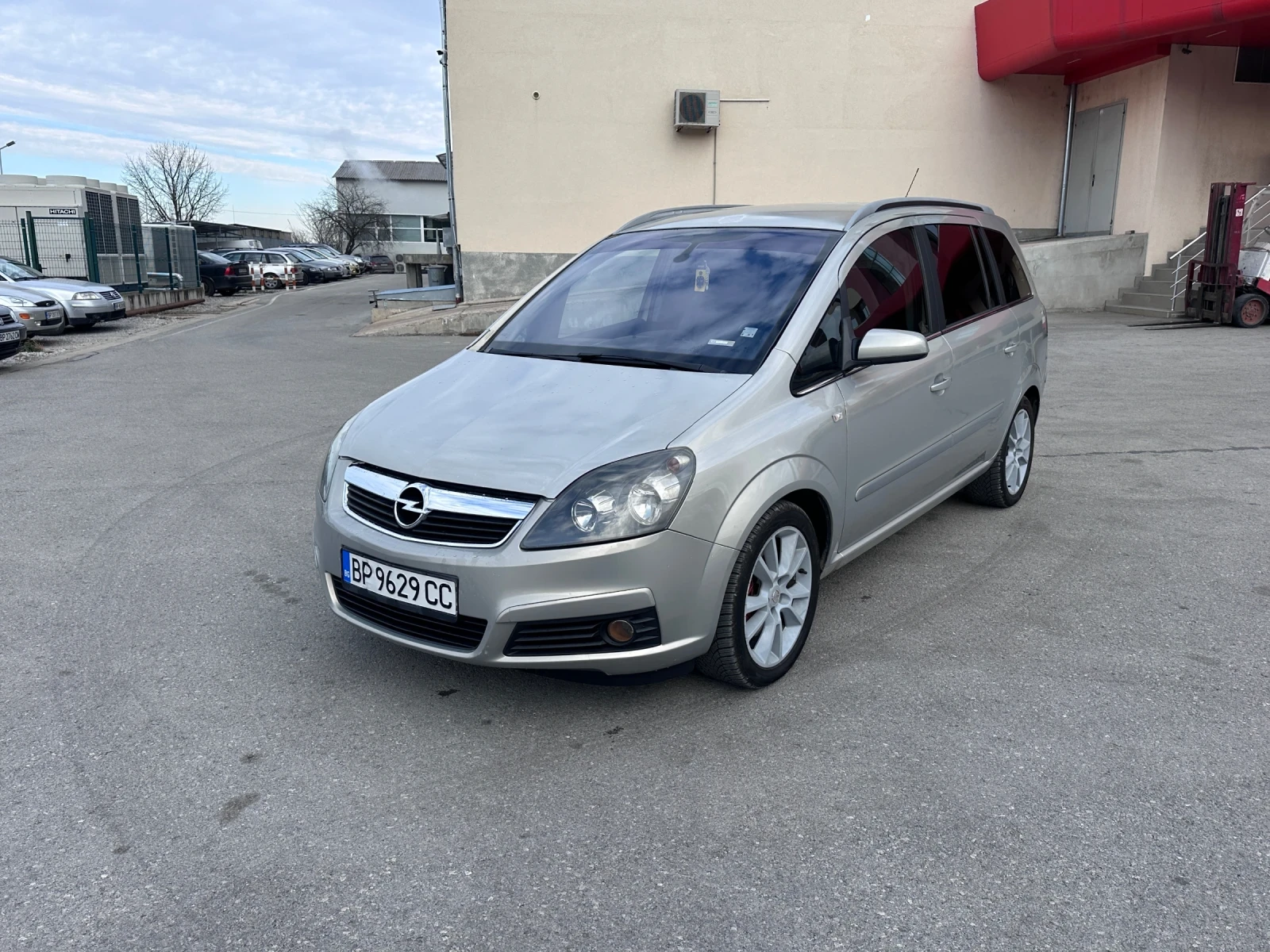 Opel Zafira 1.9CDTI - КЛИМАТРОНИК - [1] 