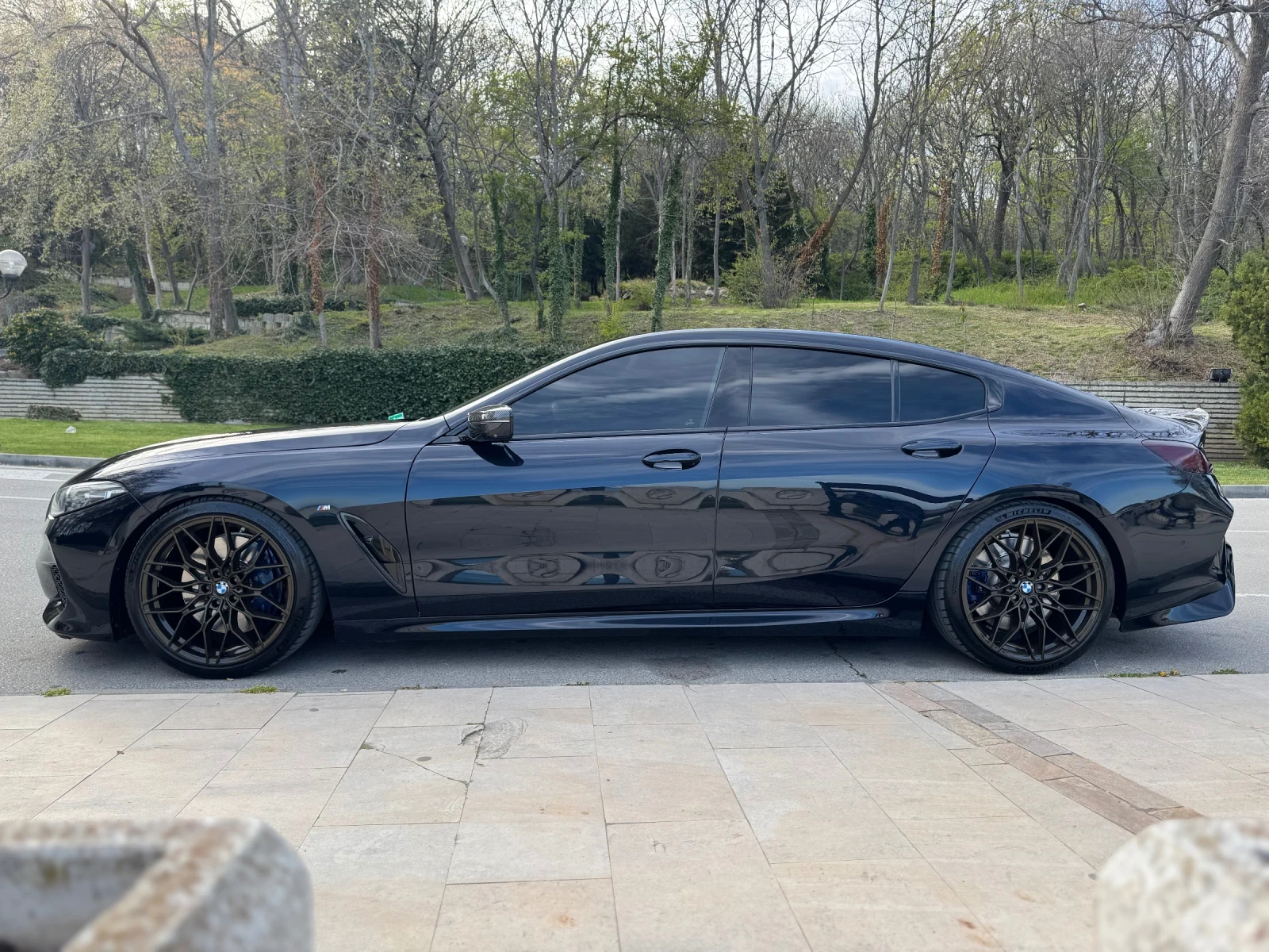 BMW 840 X-Drive Bowers&Wilkins - изображение 2