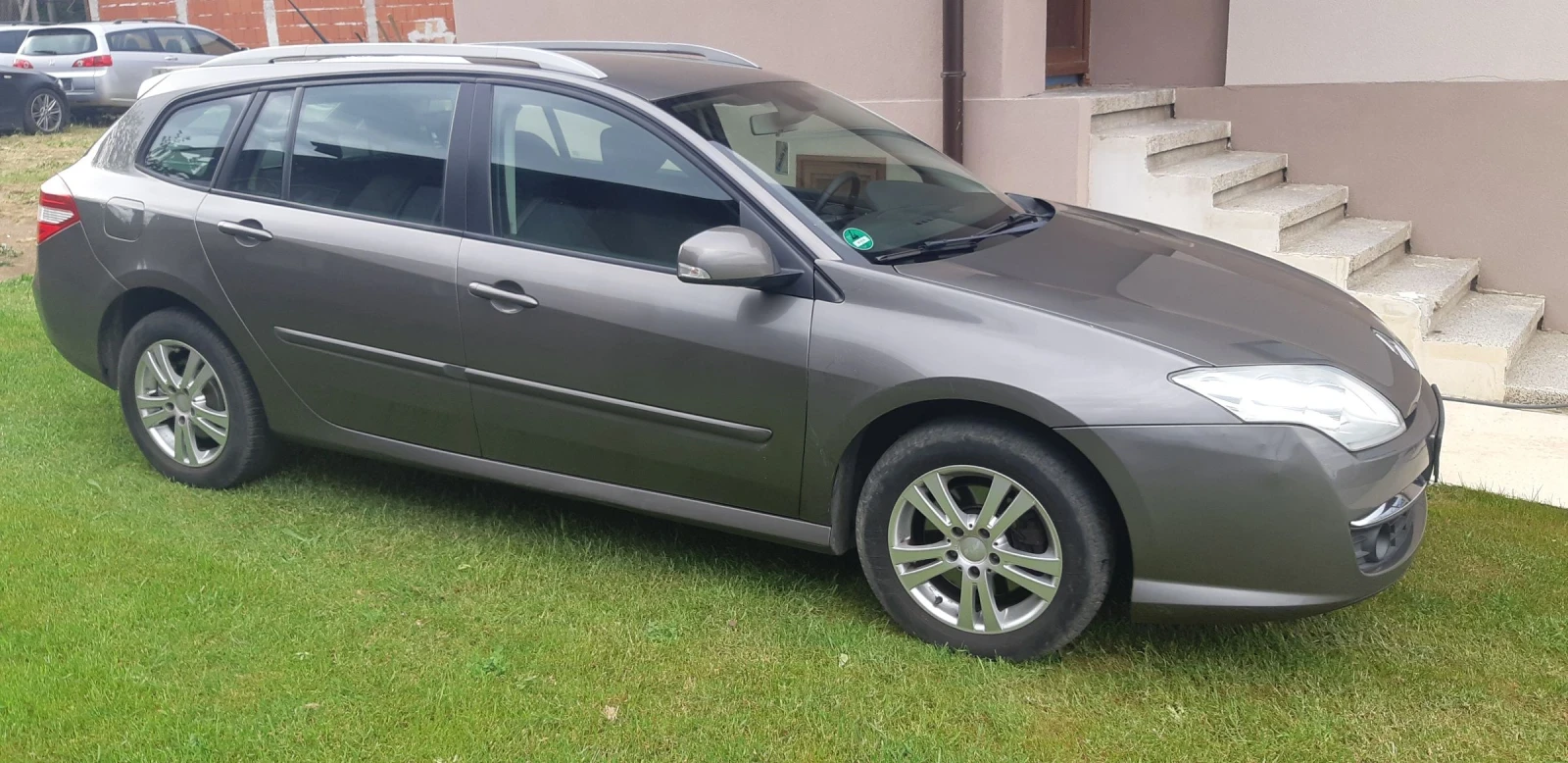 Renault Laguna 2.0-140к.с-Бензин - изображение 2