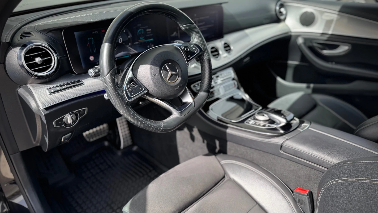 Mercedes-Benz E 220 AMG Пакет - изображение 9