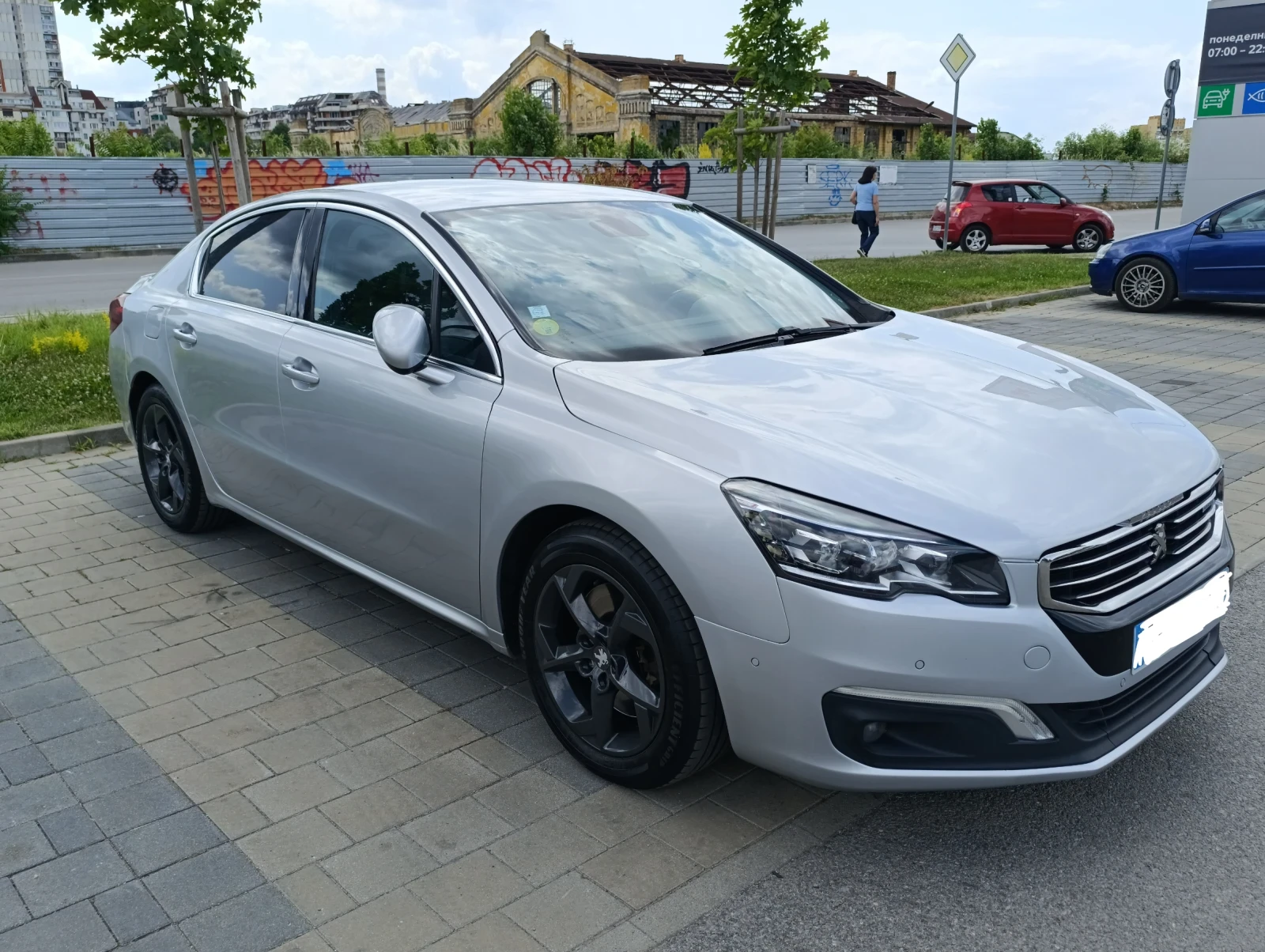 Peugeot 508 2.0 hdi 181 к.с. - изображение 2