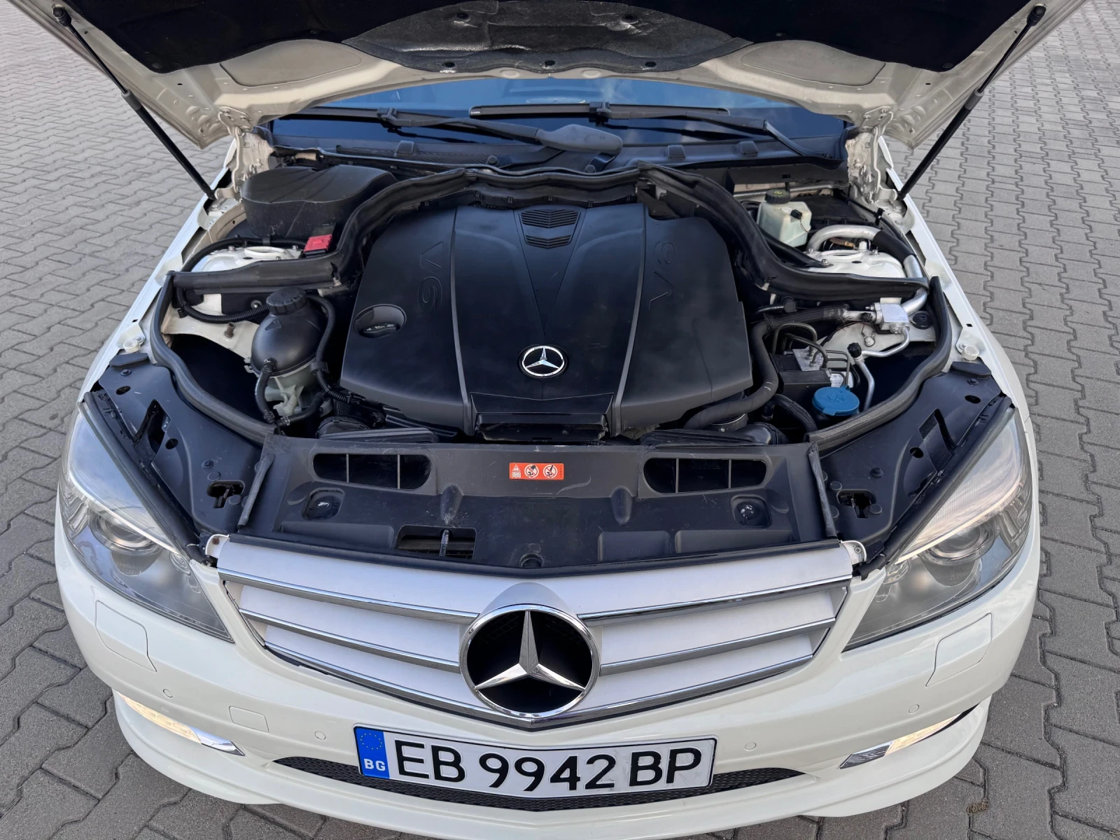 Mercedes-Benz C 350 4MATIC   ORIGINAL AMG PAKET ! | Mobile.bg — изображение 15