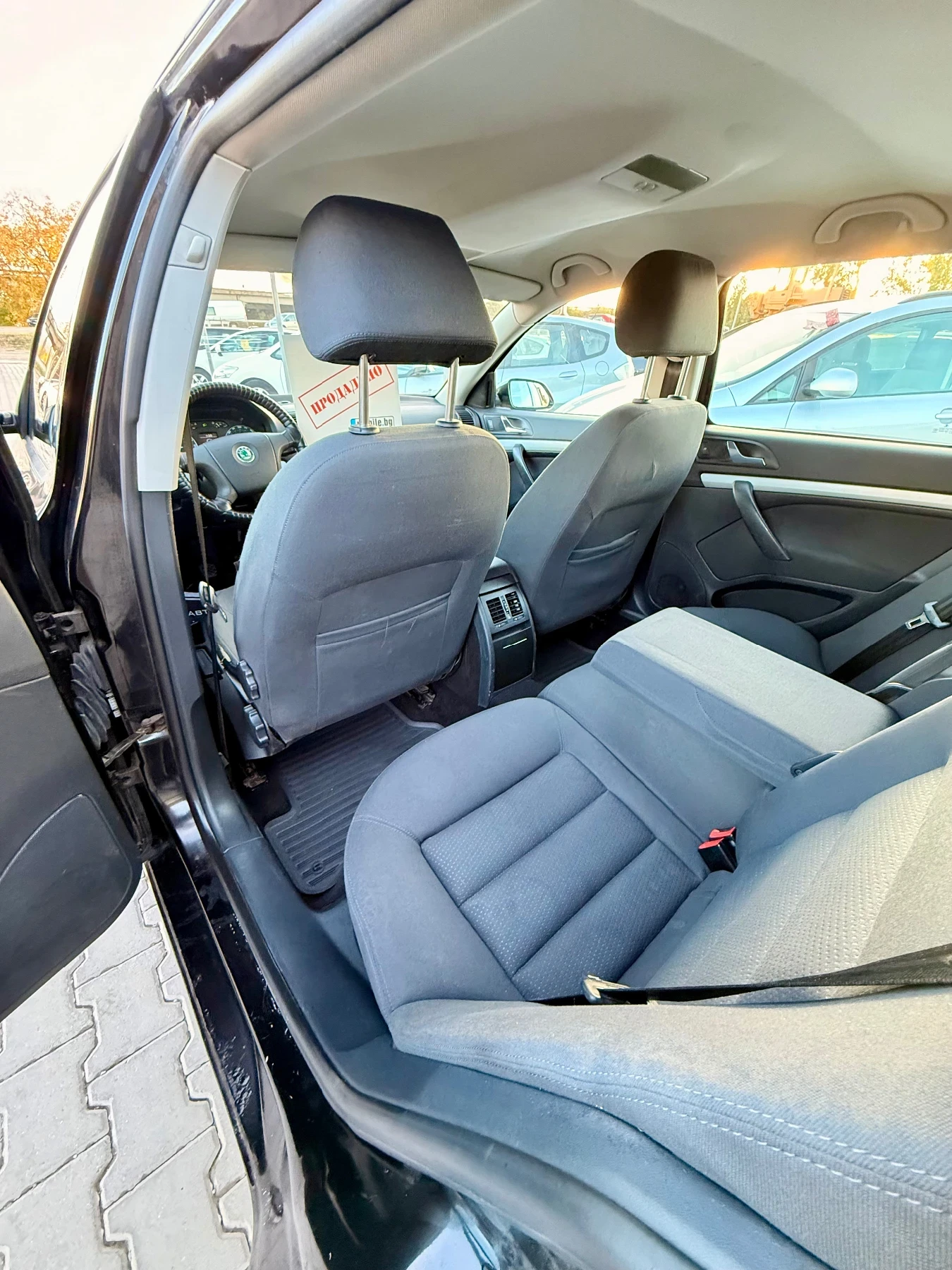 Skoda Octavia 1.9* 4х4* Всичко платено* Топ* 6 скорости* Бартер* - изображение 10