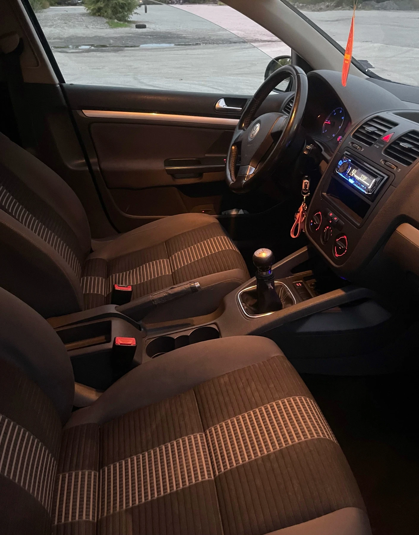 VW Golf 1.9 Tdi - изображение 7