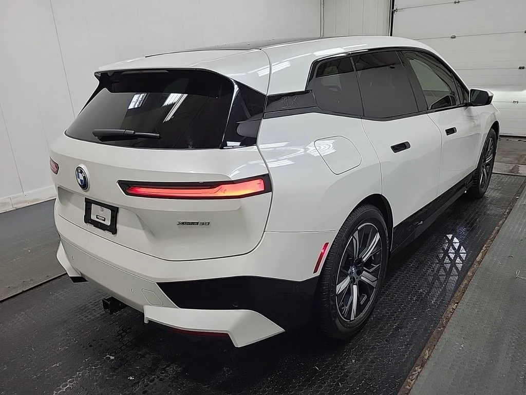 BMW iX XDRIVE50 * CARFAX * �� ���������������� �� BMW | Mobile.bg � ����������� 4