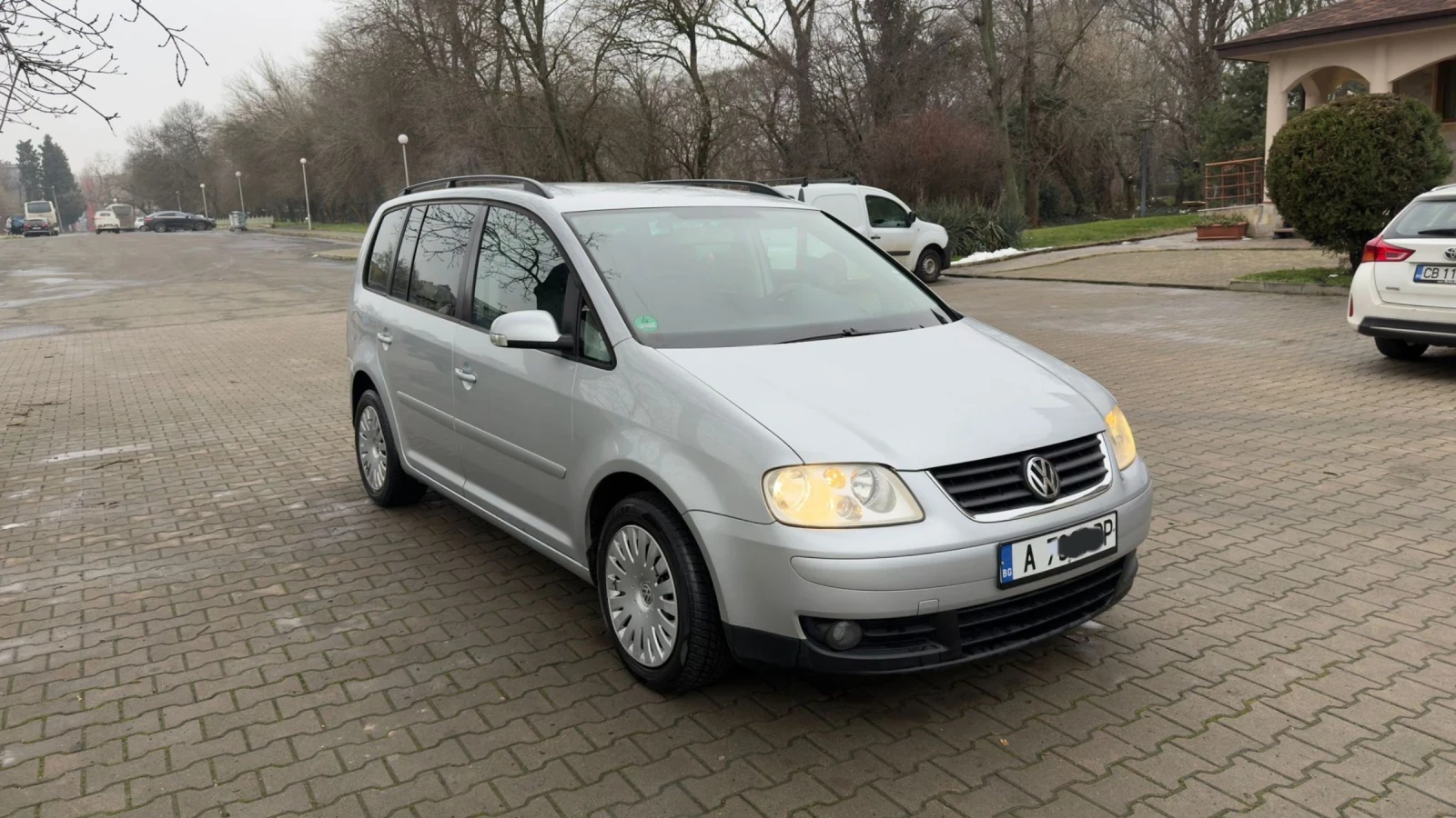 VW Touran 2, 0TDI.140PS | Mobile.bg � ����������� 1