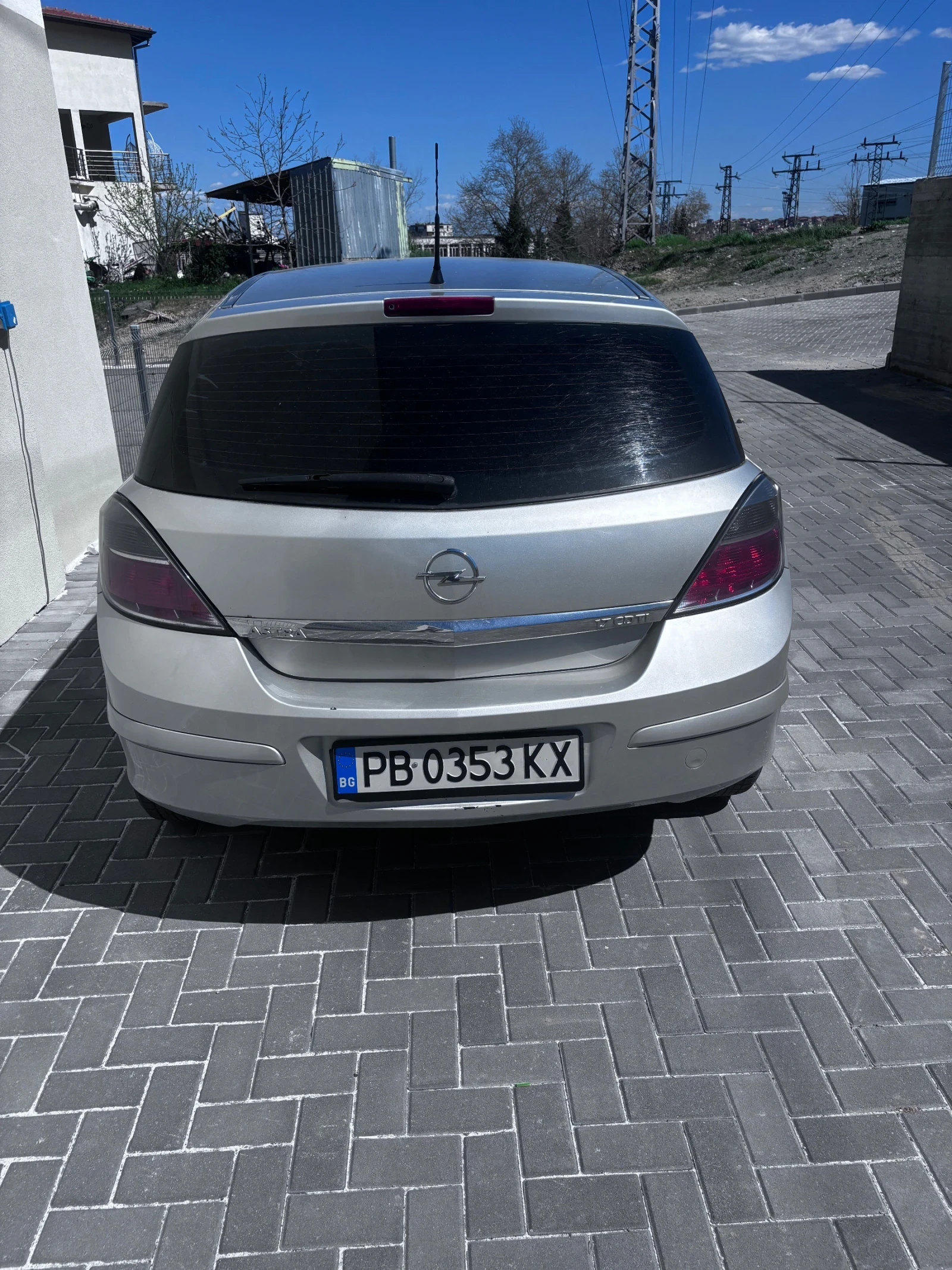 Opel Astra 1.7 , снимка 2 - Автомобили и джипове - 53688153
