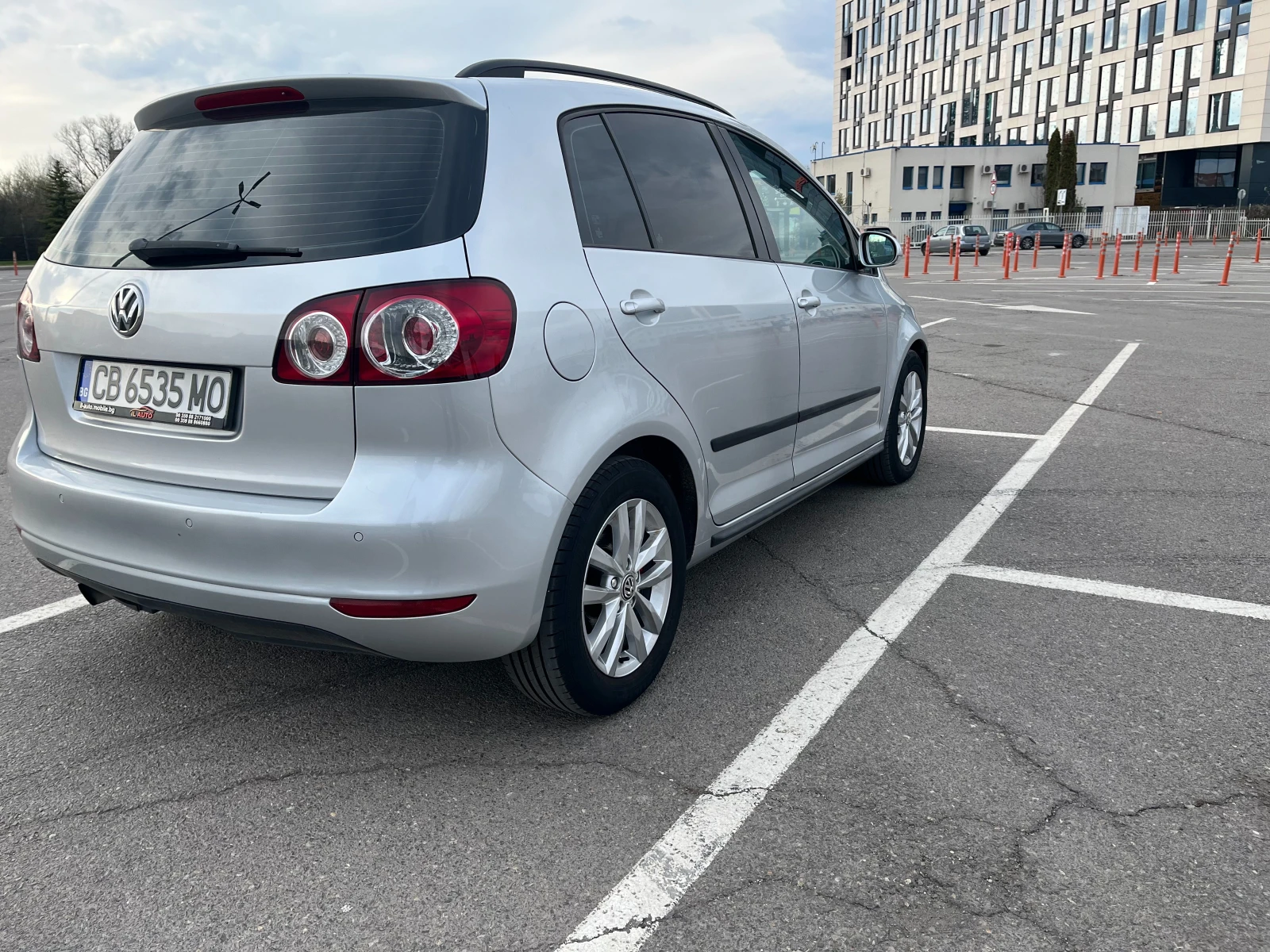 VW Golf Plus, снимка 5 - Автомобили и джипове - 54260746