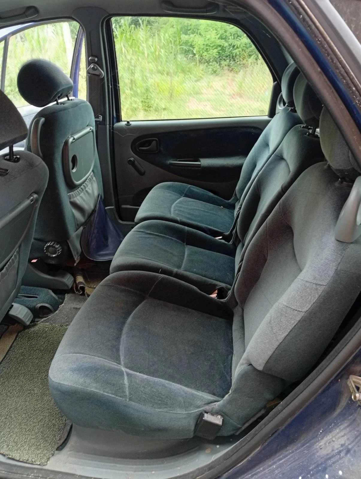 Renault Scenic, снимка 5 - Автомобили и джипове - 54428827