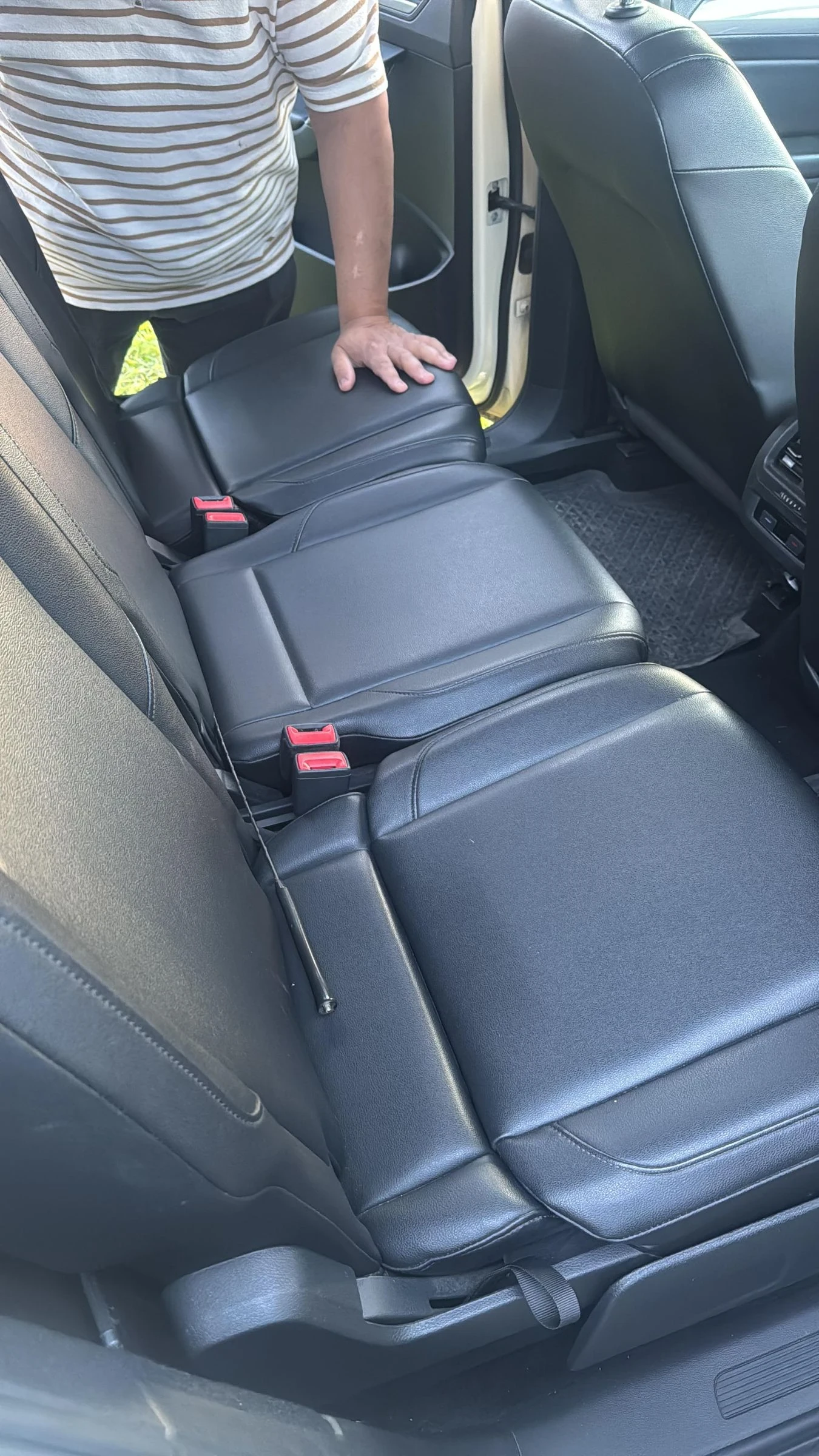 VW Touran 2.0d  | Mobile.bg � ����������� 6