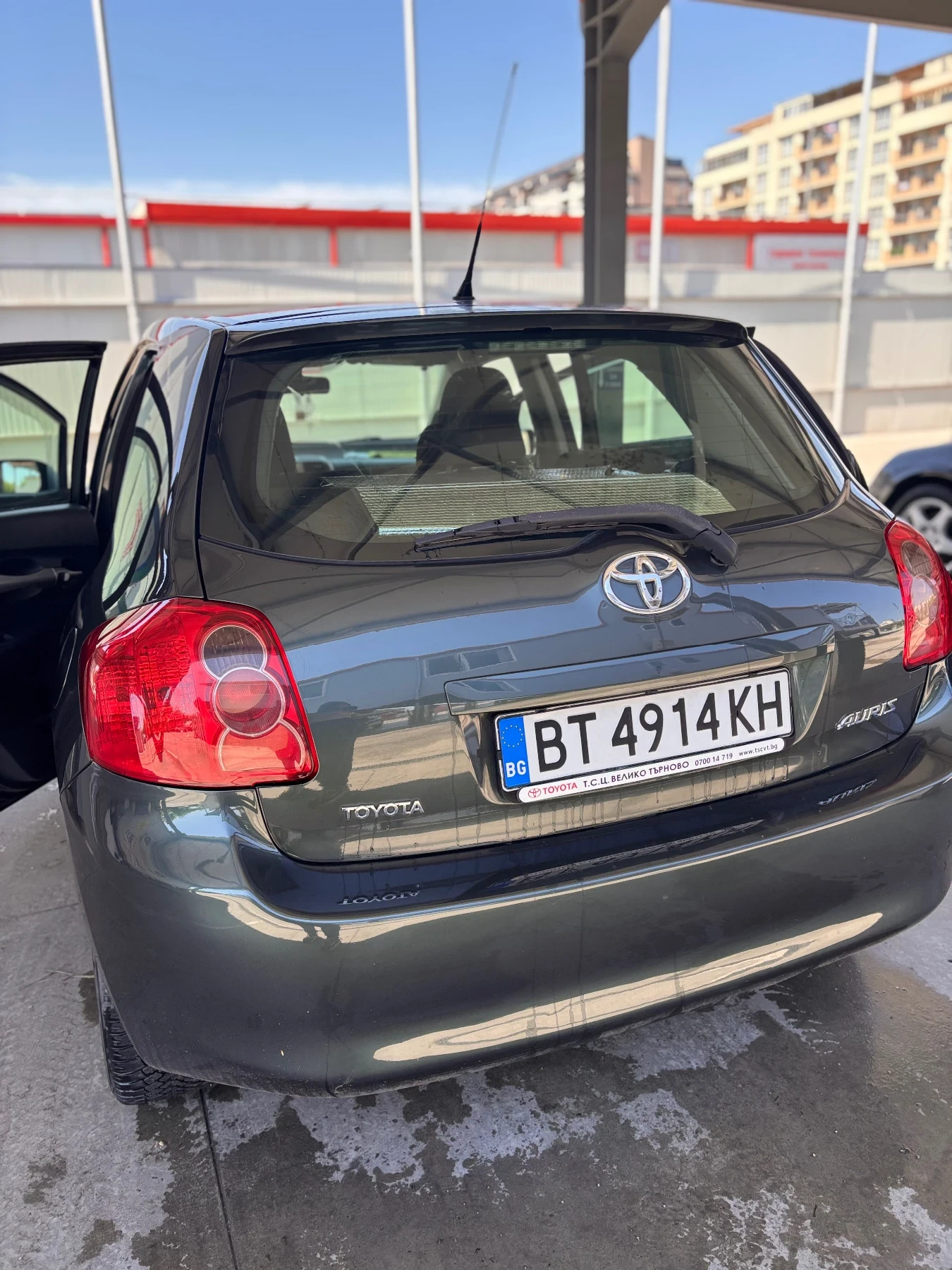 Toyota Auris 1.4D, снимка 9 - Автомобили и джипове - 54663621