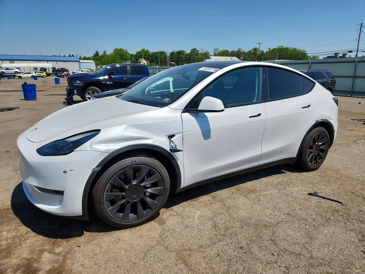 Tesla Model Y  Long Range AWD