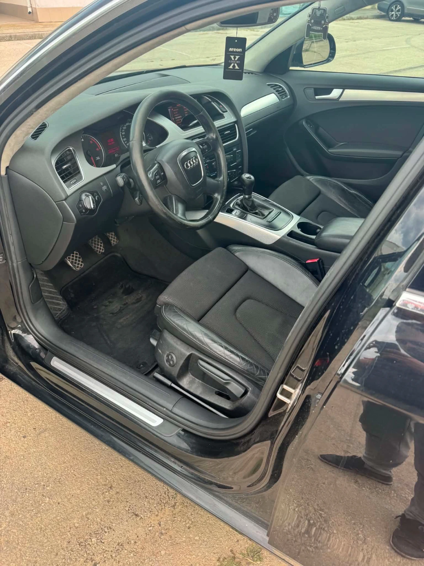 Audi A4, снимка 10 - Автомобили и джипове - 54721510