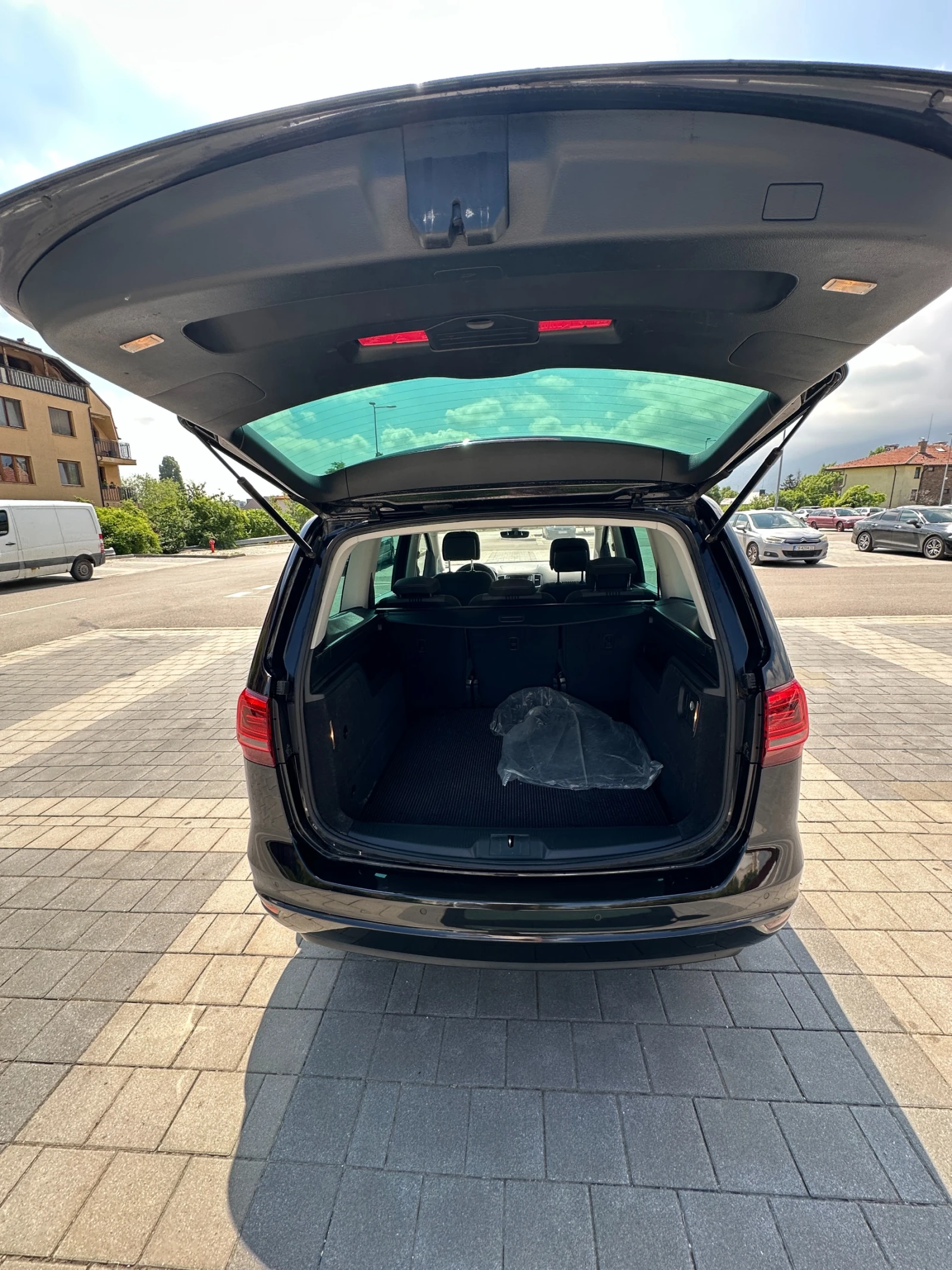 VW Sharan AllStar, снимка 7 - Автомобили и джипове - 54788675