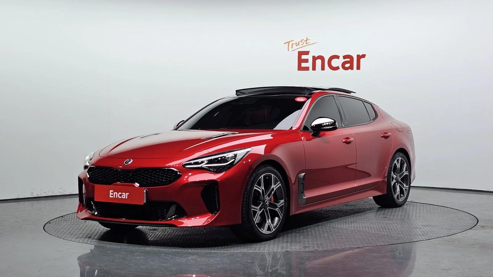 Kia Stinger 3.3 Turbo AWD* Pano* Обдух* HeadUp* 360* Без инцид