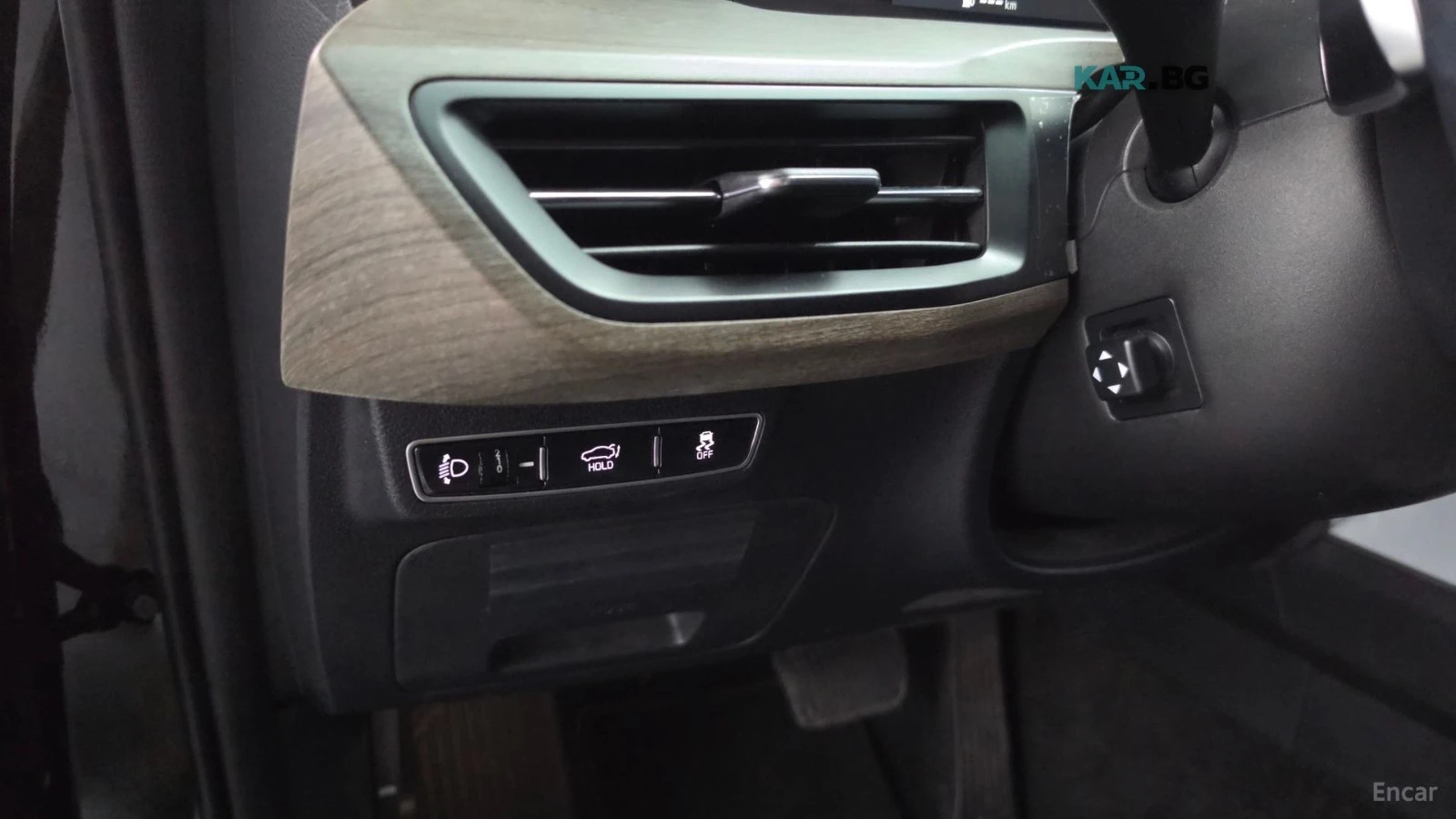 Kia K8 2.5 Noblesse* КОЖА* ОБДУХ* НАВИ* МАСАЖИ* 360, снимка 16 - Автомобили и джипове - 55853067