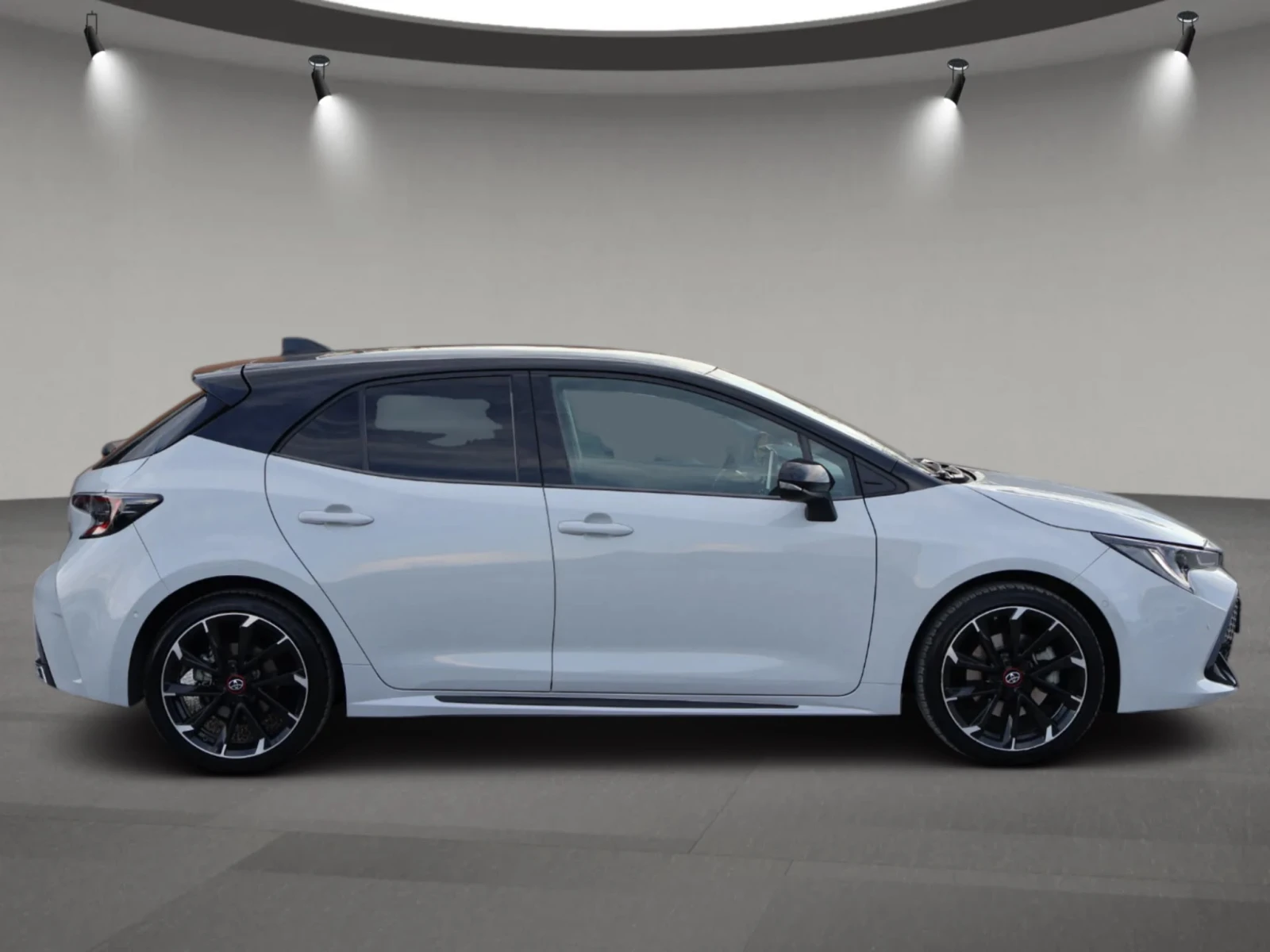 Toyota Corolla GR SPORT/НАПЪЛНО ОБСЛУЖЕНА СЪС ЗАВЕРЕНА ГАРАНЦИЯ/, снимка 9 - Автомобили и джипове - 55871955