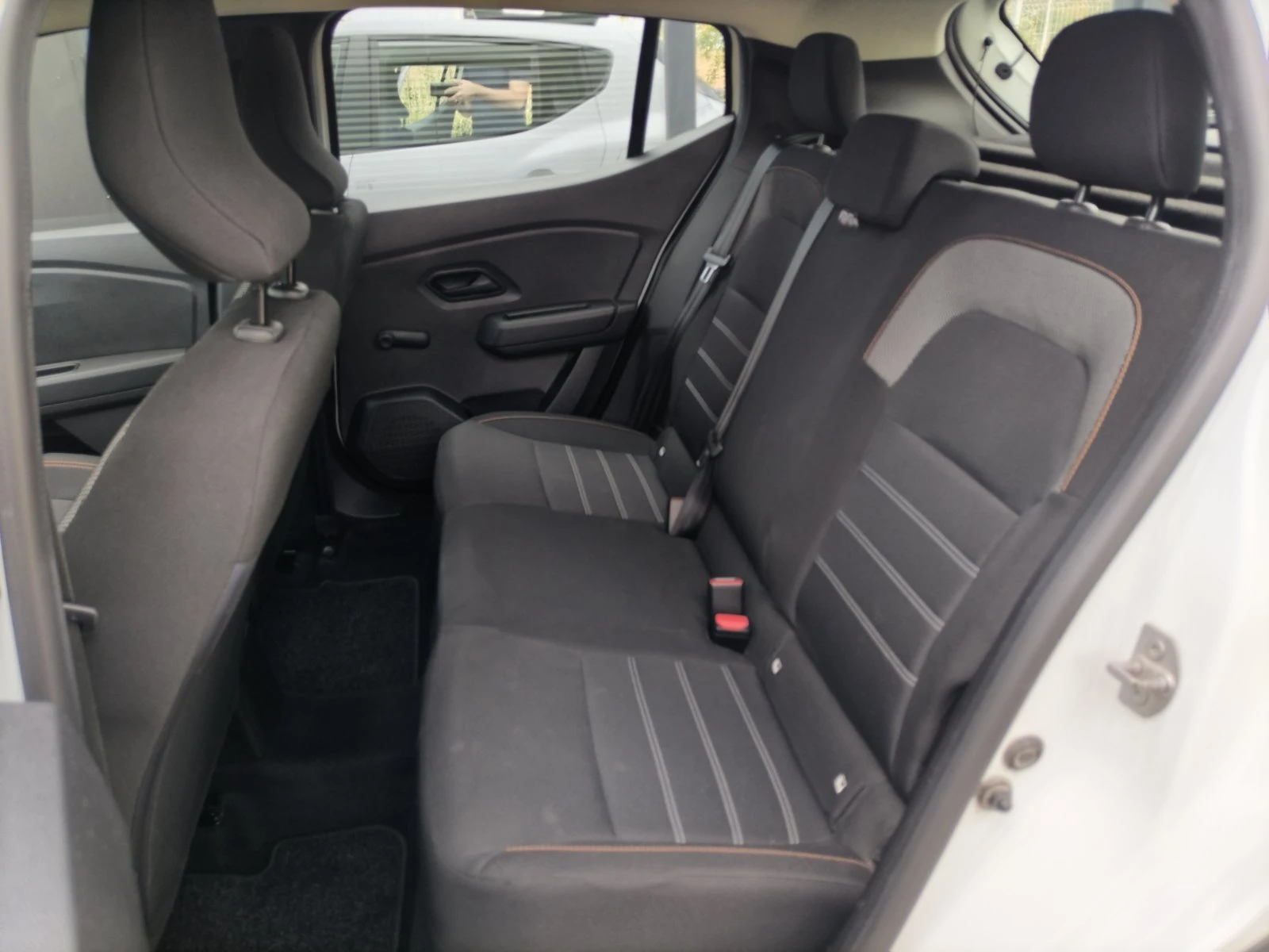 Dacia Sandero STEPWAY/1.0Tce/100к.с./ECO-G/Essential, снимка 16 - Автомобили и джипове - 55950550