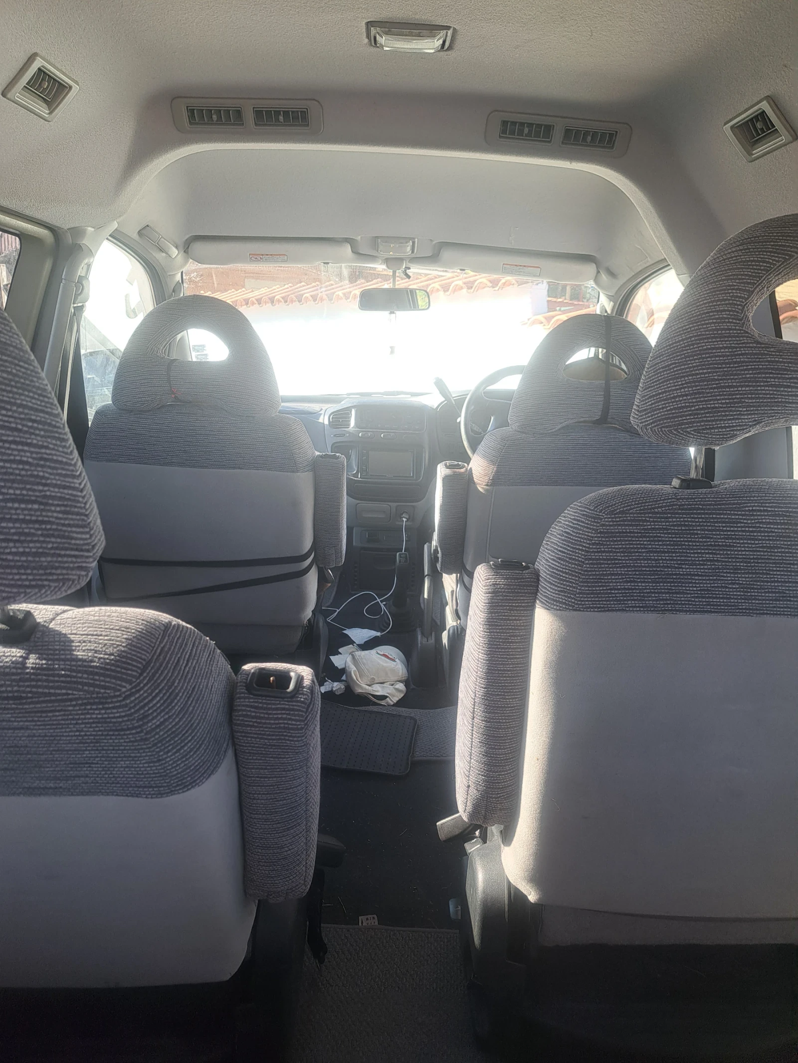 Mitsubishi Space gear, снимка 5 - Автомобили и джипове - 56346103